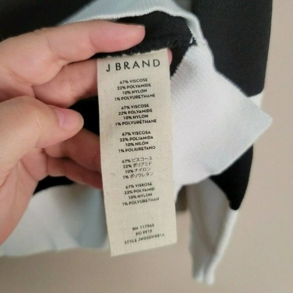 J Brand Women's White Striped Crew Neck Stretch Long Sleeve Sweater Size Medium - Picture 6 of 8